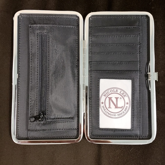 π¦Brand New Rare Nicole Lee Wallet "City Look" design. - Picture 3 of 6